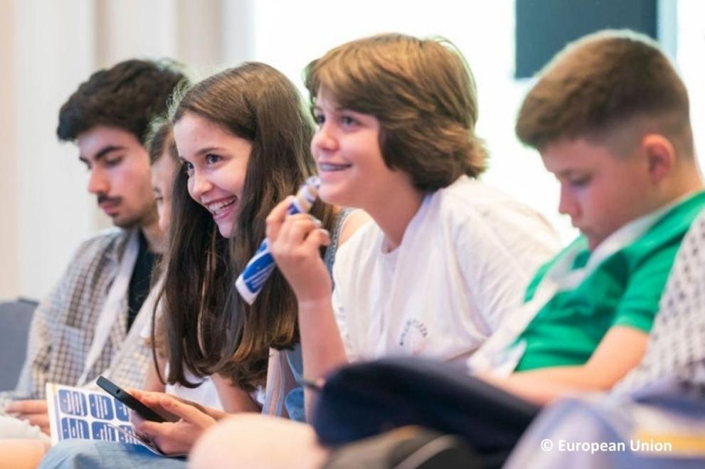 Online Survey for Children on Poverty and Social Inclusion